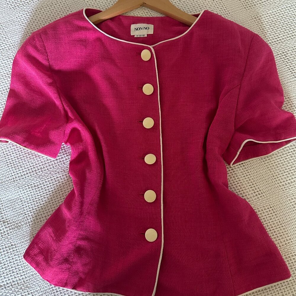 Vintage Pink Top with original buttons sz S/M